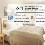 Otel At The Golden Scissors 4*