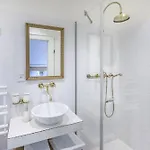 Otel At The Golden Scissors Prag